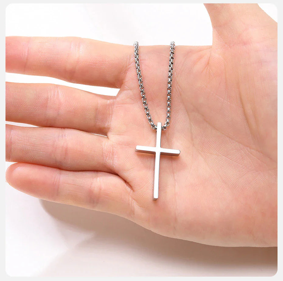 Conjunto de cadena y colgante con cruz de estilo cubano