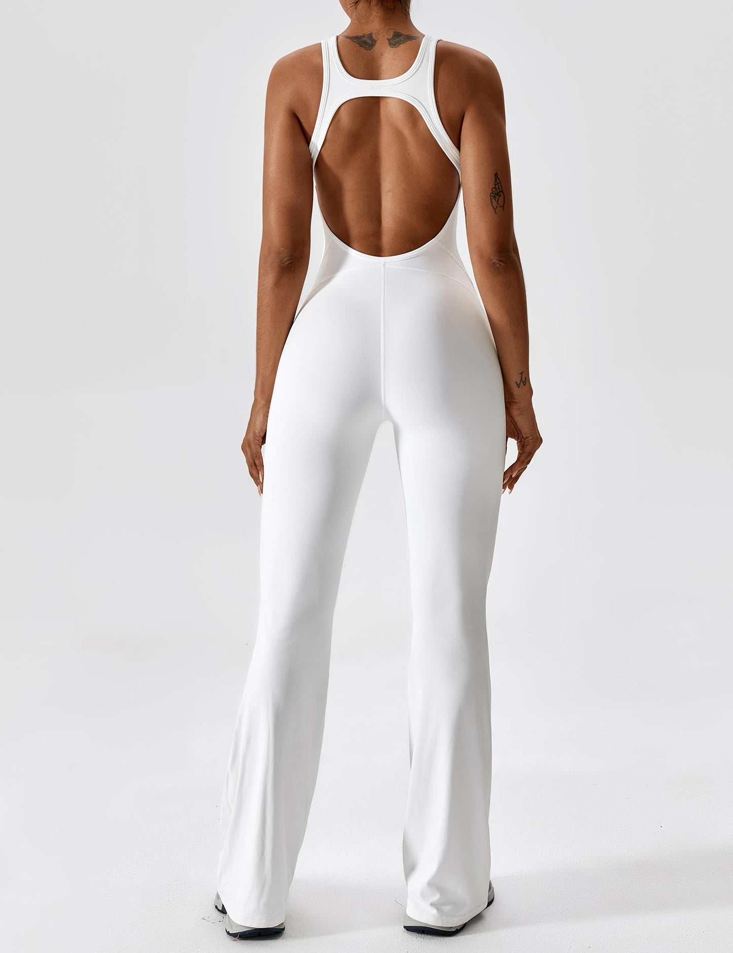 Yeoreo Rückenfrei Flared Jumpsuit