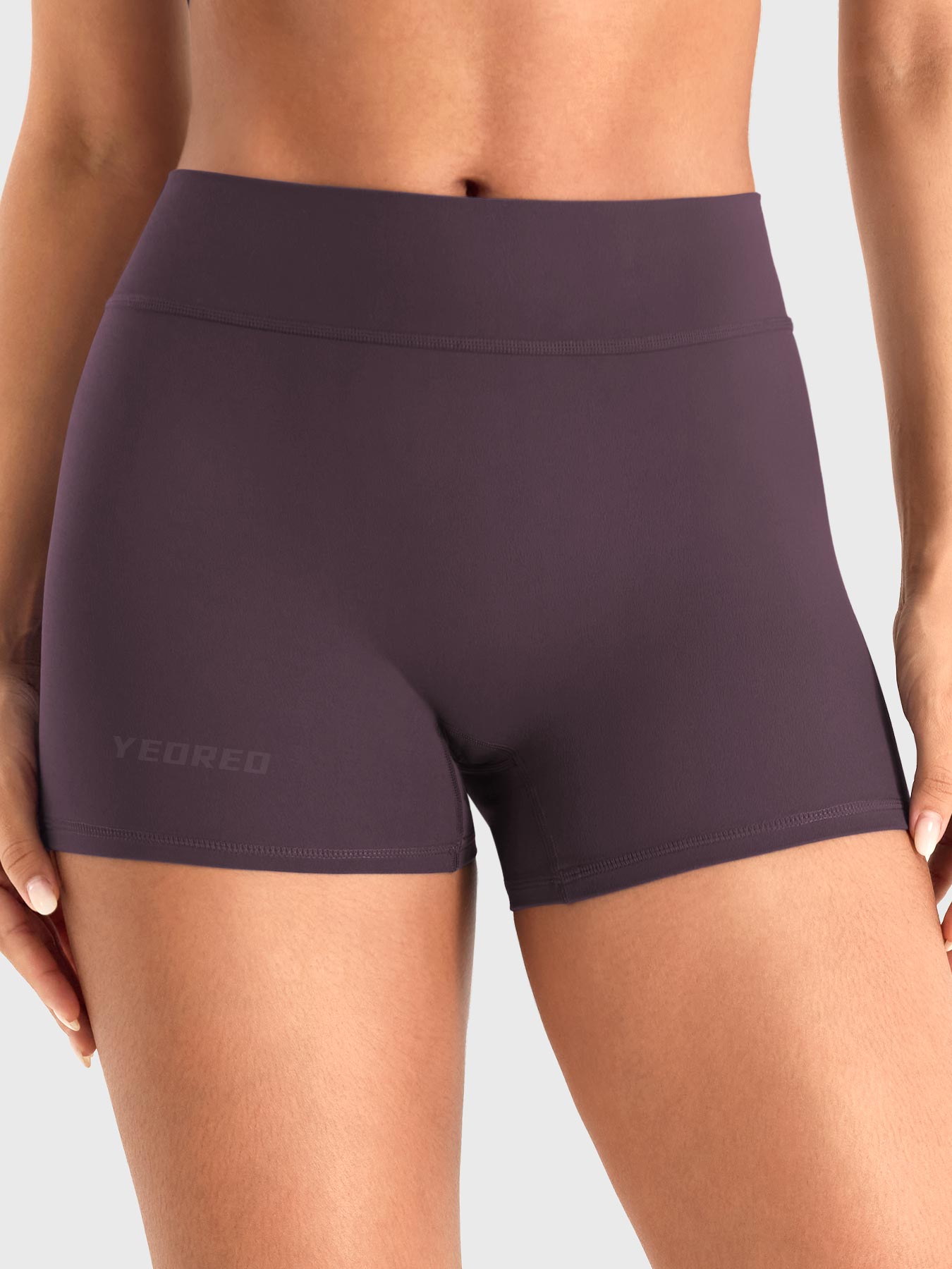 Pantalones cortos de talle bajo con bolsillo trasero con cremallera