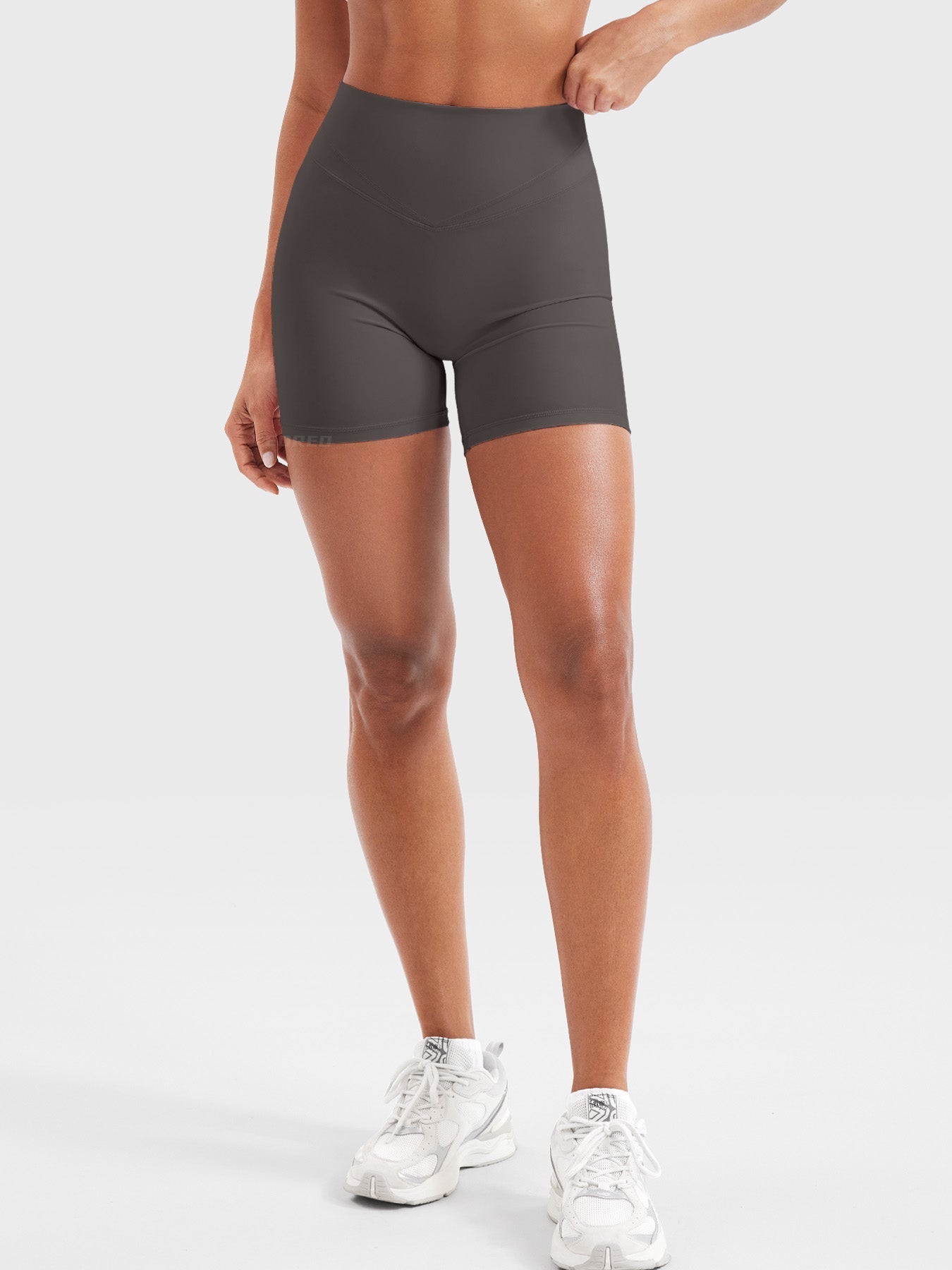 Yeoreo Almiy Shorts
