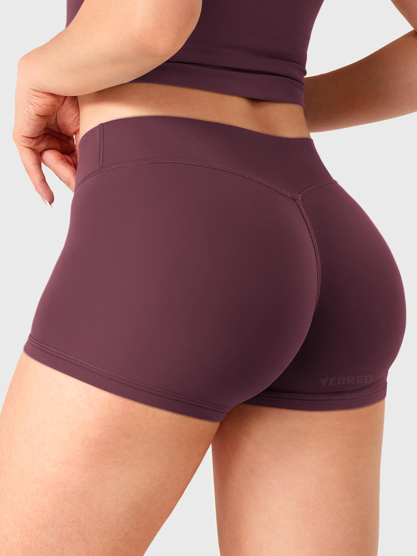 Pantalones cortos de 2,5" con cintura baja