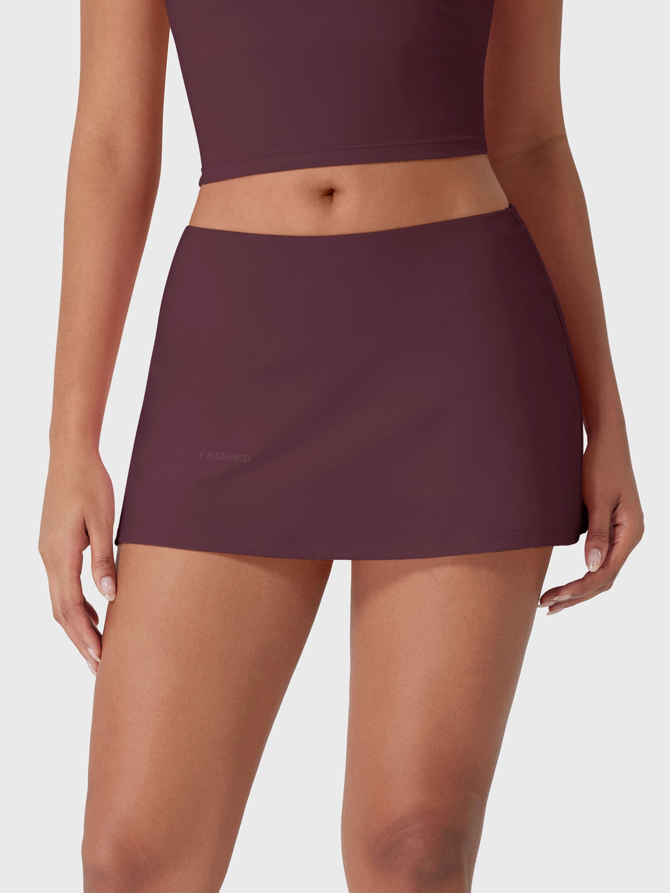 Mini-falda-pantalón de talle bajo con bolsillo