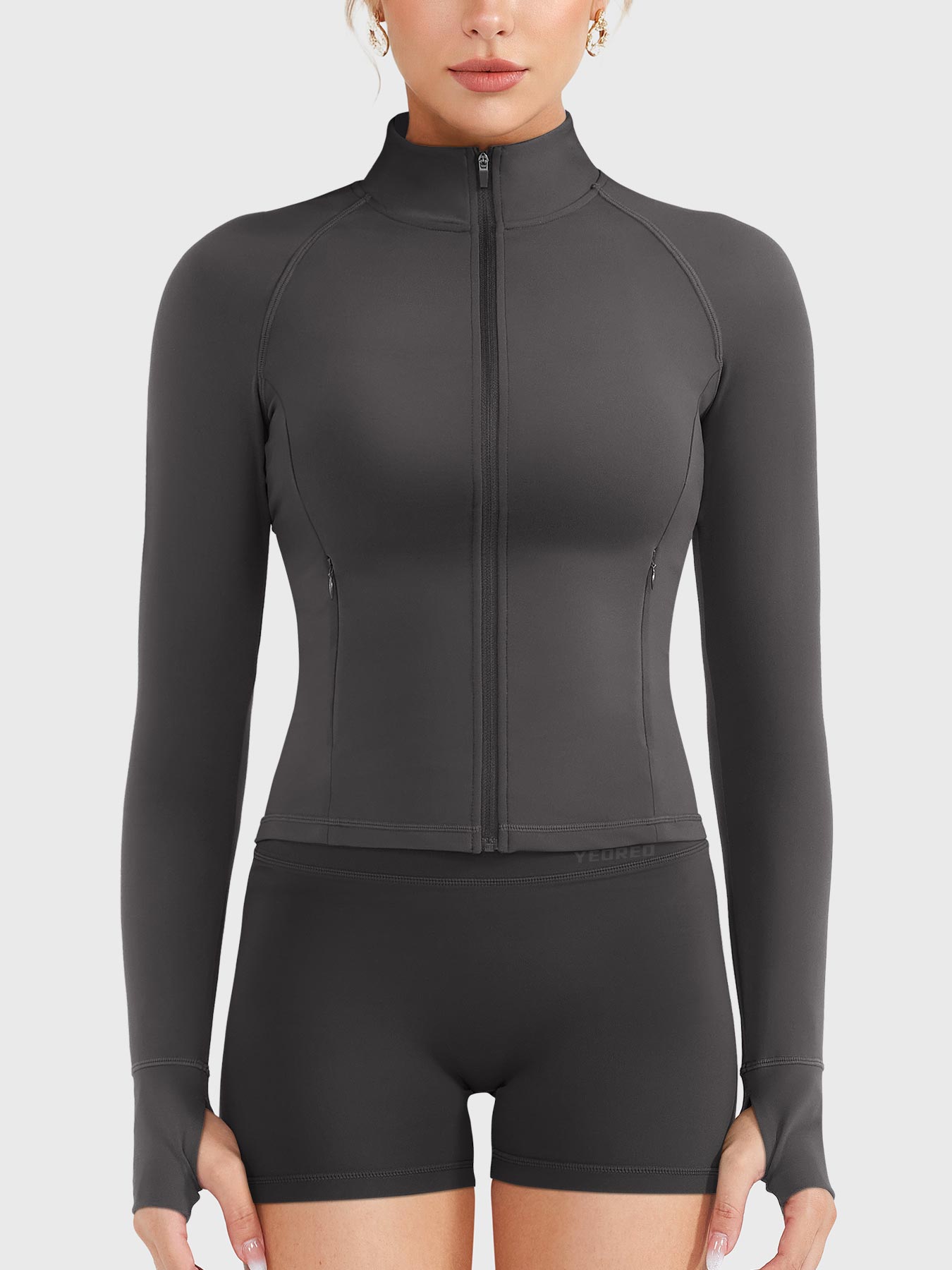 Chaqueta con cremallera