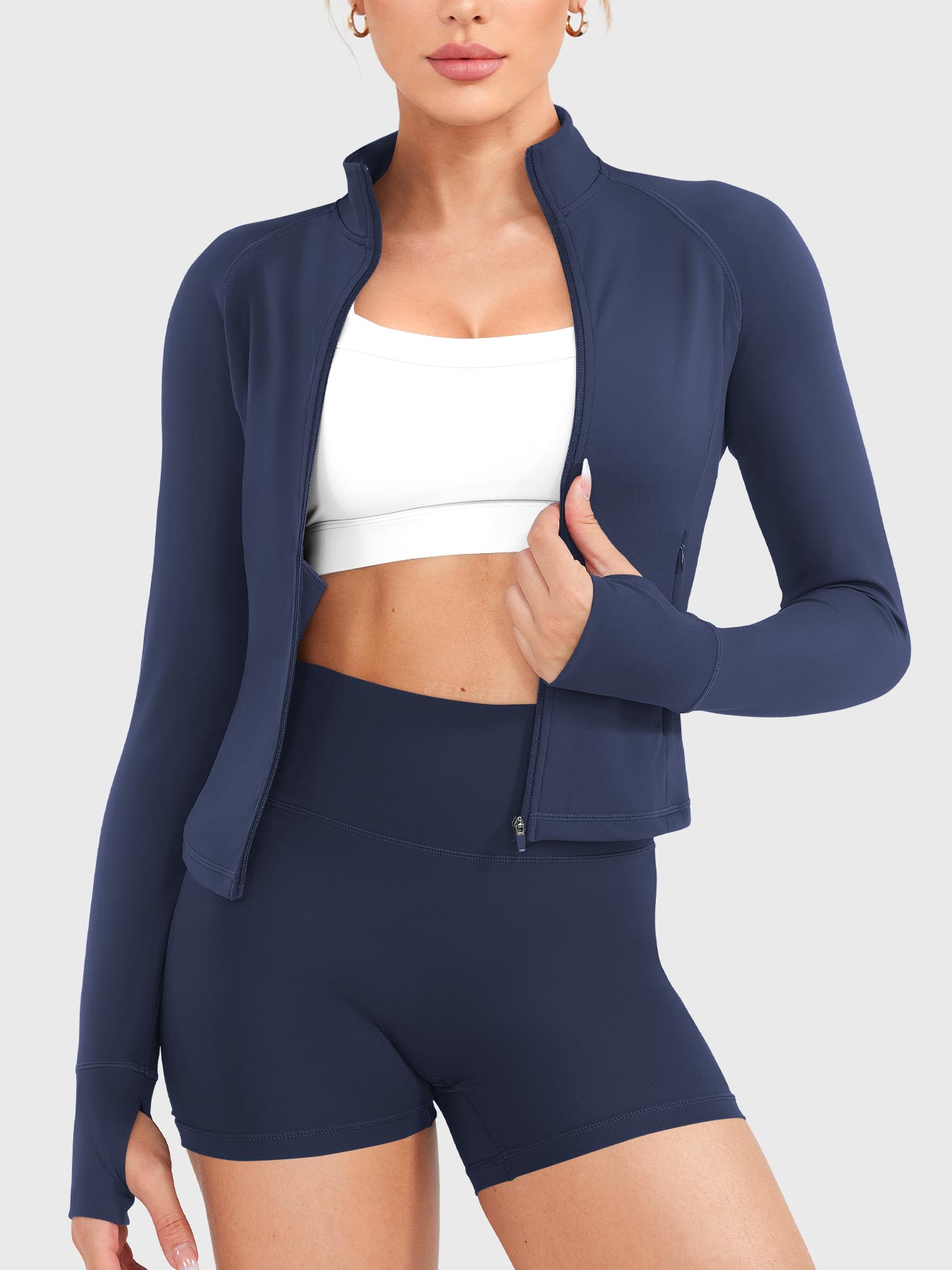 Chaqueta con cremallera