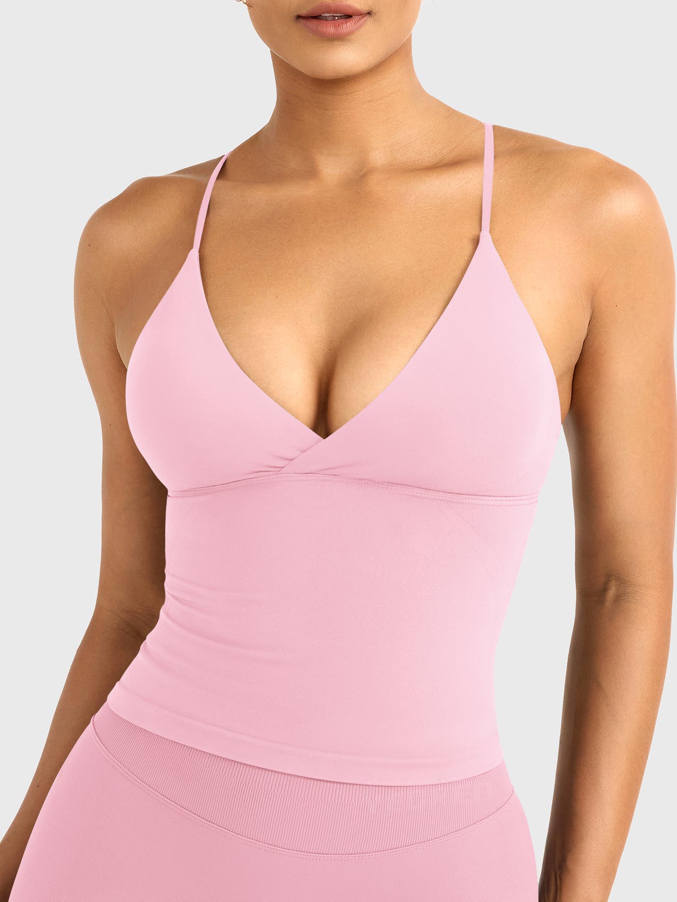 Camiseta sin mangas de corte largo con espalda descubierta