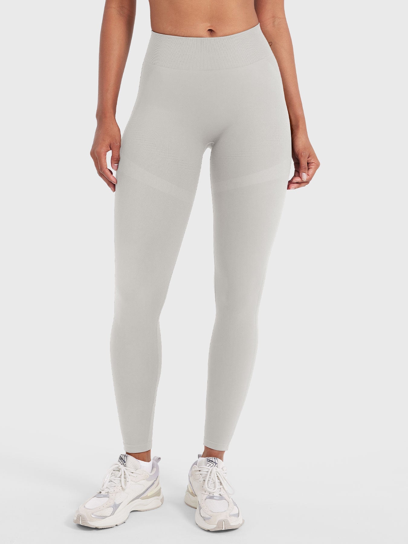 Mallas sin costuras Lilliean SoftHue™ de 24"