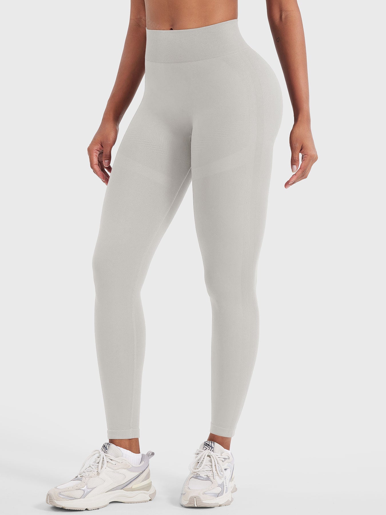 Mallas sin costuras Lilliean SoftHue™ de 24"